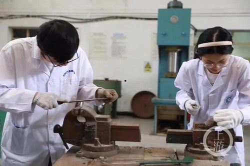 麻醉师吃瓜,麻醉师视角下的娱乐圈“吃瓜”风云录